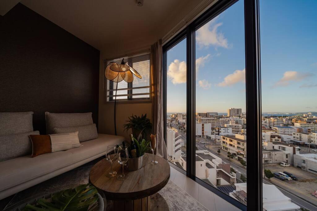 Апартаменти The Penthouse Ginowan Urasoe Екстер'єр фото
